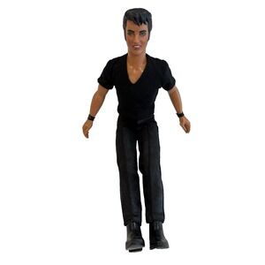 Vintage Hasbro Elvis Presley 68 SPECIAL HASBRO DOLL Vintage 1993 dressed leather